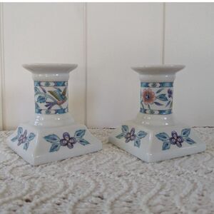 Pair of ceramic tapered candlestick holders - Birds, flowers - Made in Japan